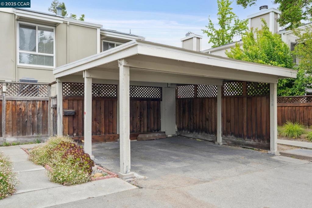 GARDEN CREEK - Residential