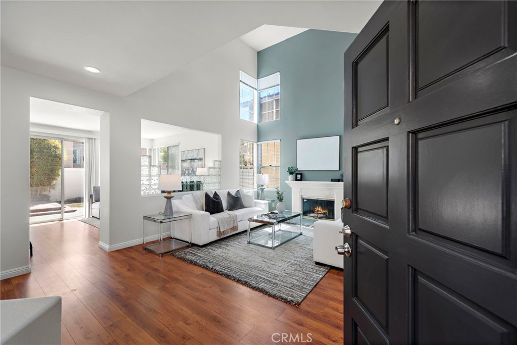 15283 Rousseau Lane