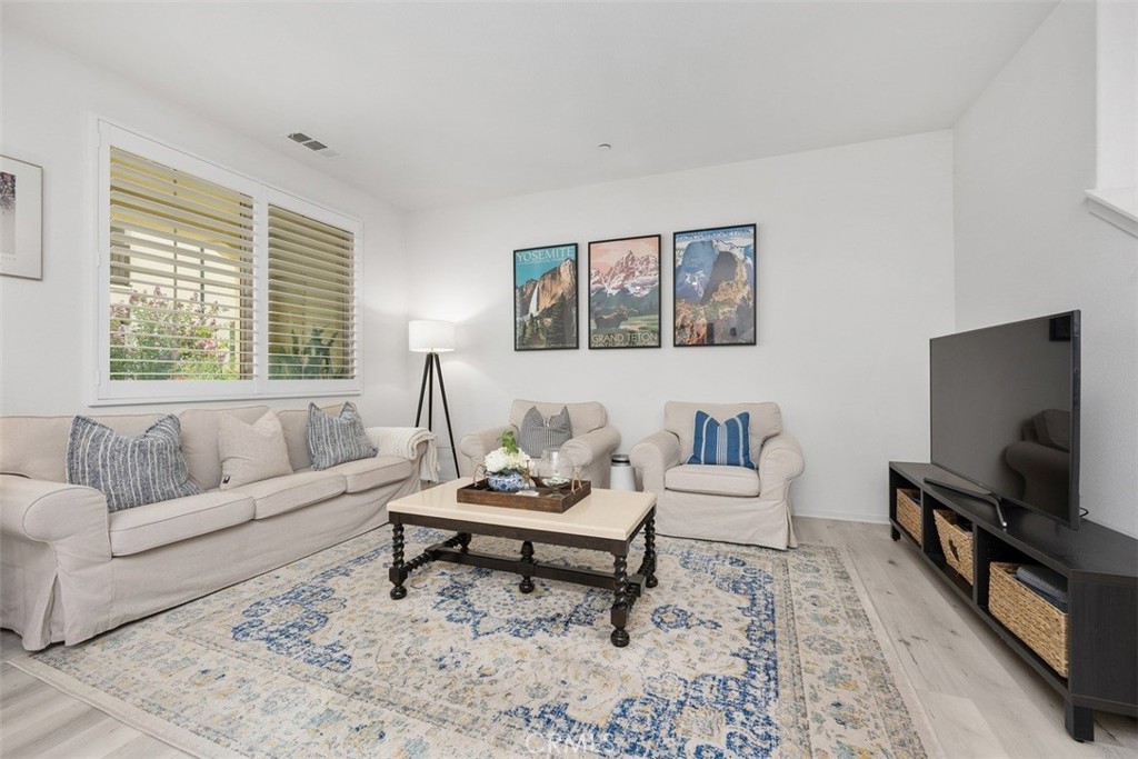 3277 E Wild Horse Privado 4