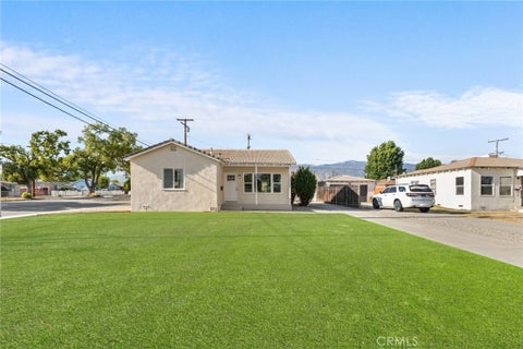 Photo of 304 E 28th Street, San Bernardino, CA 92404 (MLS # IV26189304)