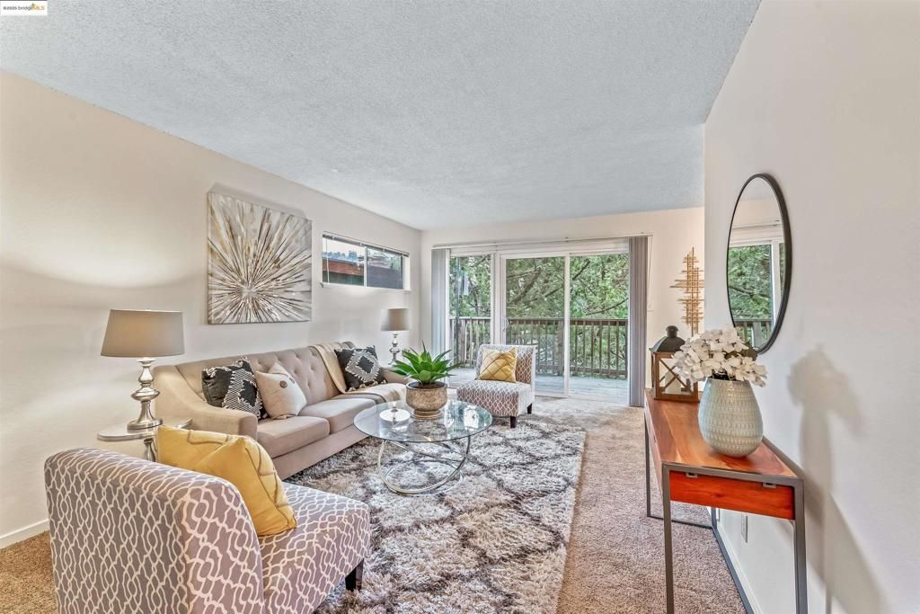 listing image 130723745558691641178