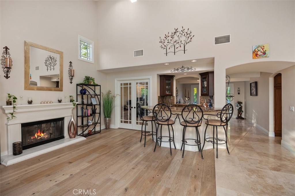 8 Eastridge