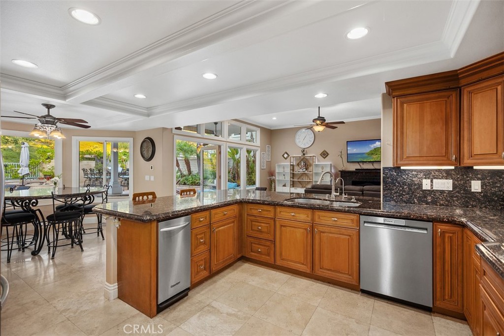 Oakmont (OM) - Residential
