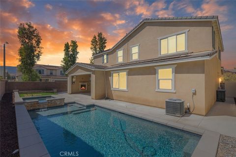 29206 Hibiscus Lake Elsinore CA 92530