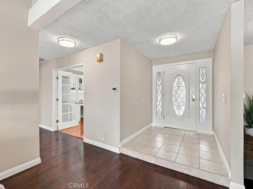 25321 Pike