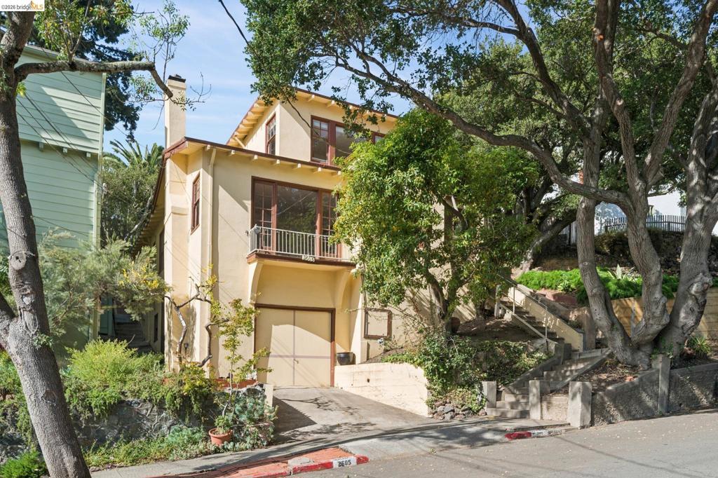 2605 Hilgard Ave AVE, Berkeley CA 94709