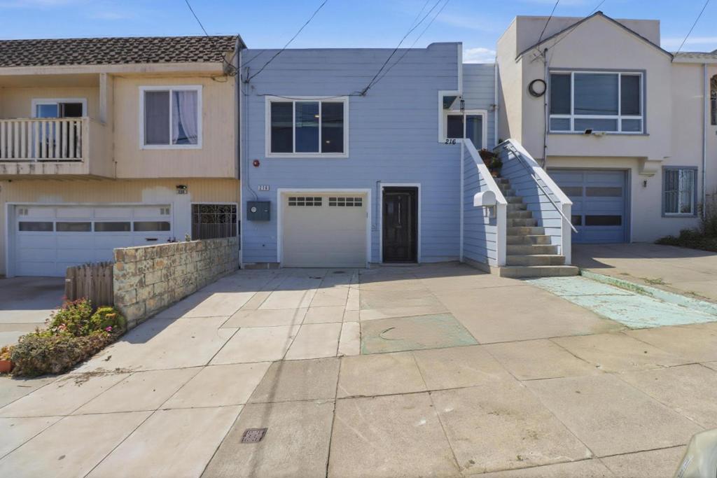 216 Rio Verde Street