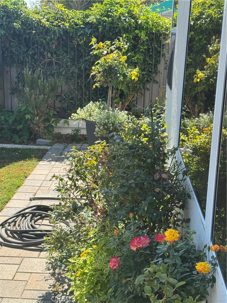 Del Cabo (DLC) - Residential