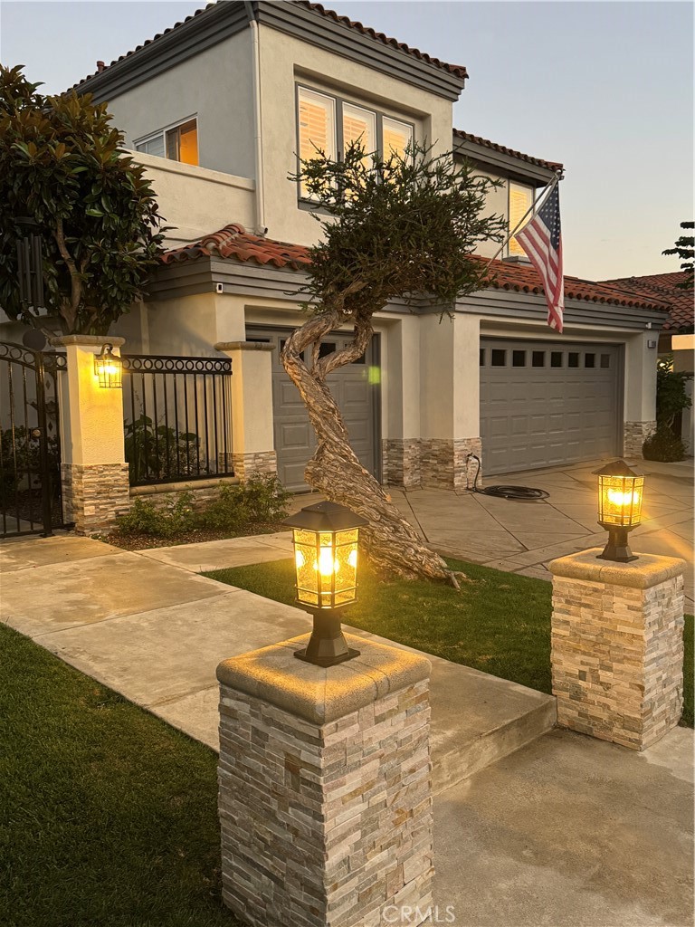 Del Cabo (DLC) - Residential