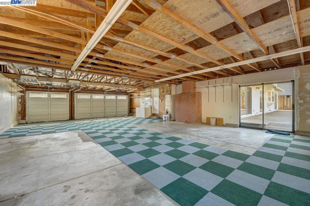 Not Listed - Residential