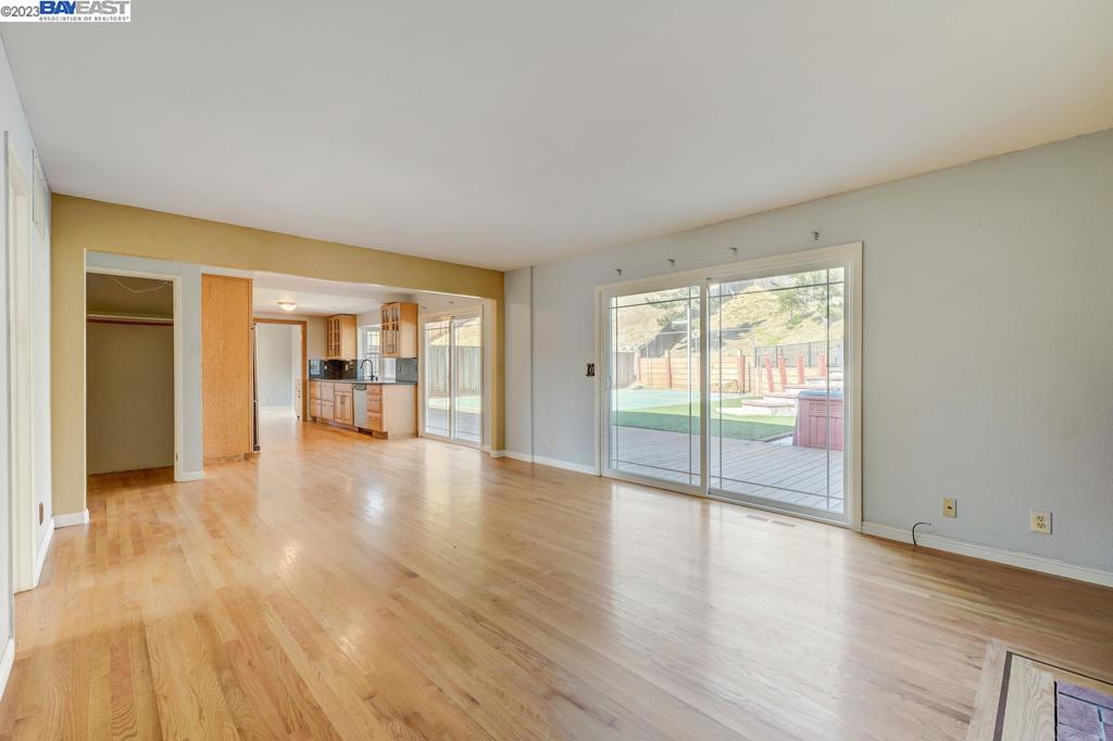 Not Listed - Residential