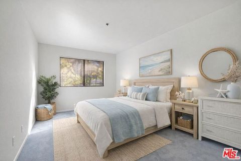 Photo of 501 Palisades Drive #205, Pacific Palisades, CA 90272 (MLS # 26679499)