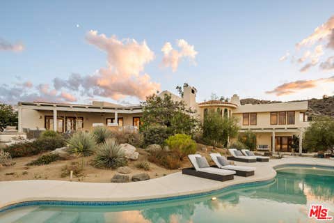 Photo of 57425 Palm Seco Circle, Palm Desert, CA 92561 (MLS # 26701295)