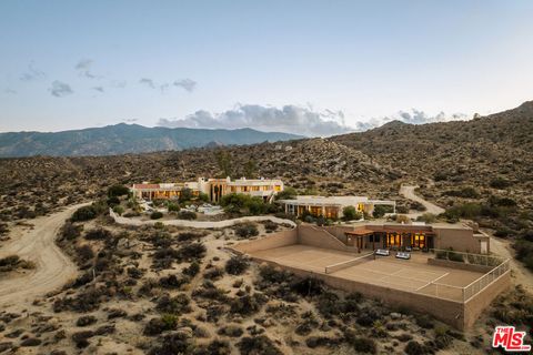 Photo of 57425 Palm Seco Circle, Palm Desert, CA 92561 (MLS # 26701295)