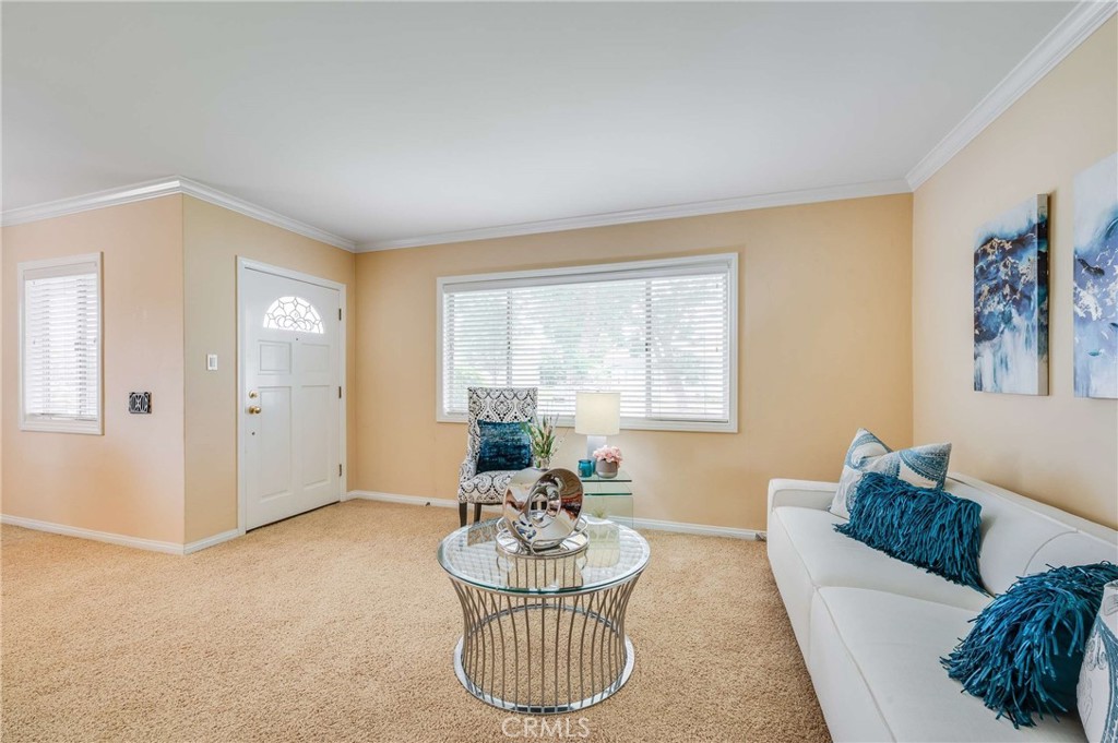 4432 Stanbridge