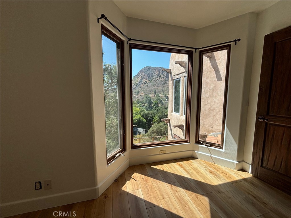 Cornell Ranchos (818) - Residential Lease