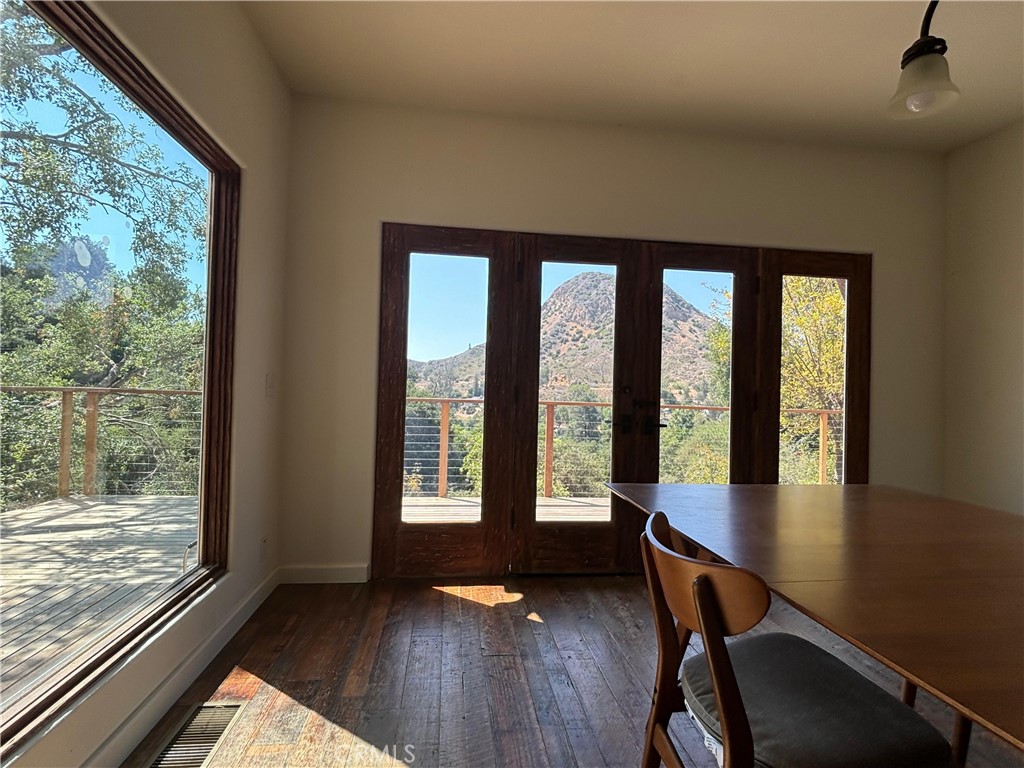 Cornell Ranchos (818) - Residential Lease