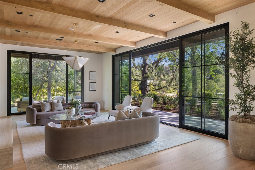 Properties 4 24341 ROLLING VIEW Road