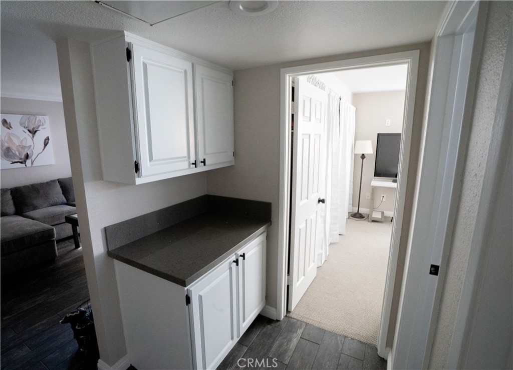 16377 Lakeshore Dr 1A