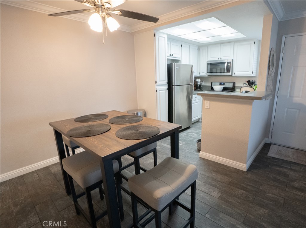 16377 Lakeshore Dr 1A