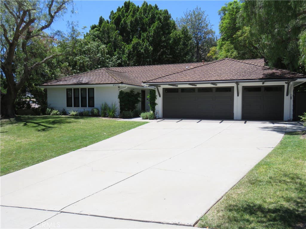 Photo of 25111 Buckboard Lane, Laguna Hills, CA 92653 (MLS # LG26149834)