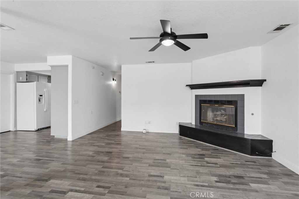 512 S Elm