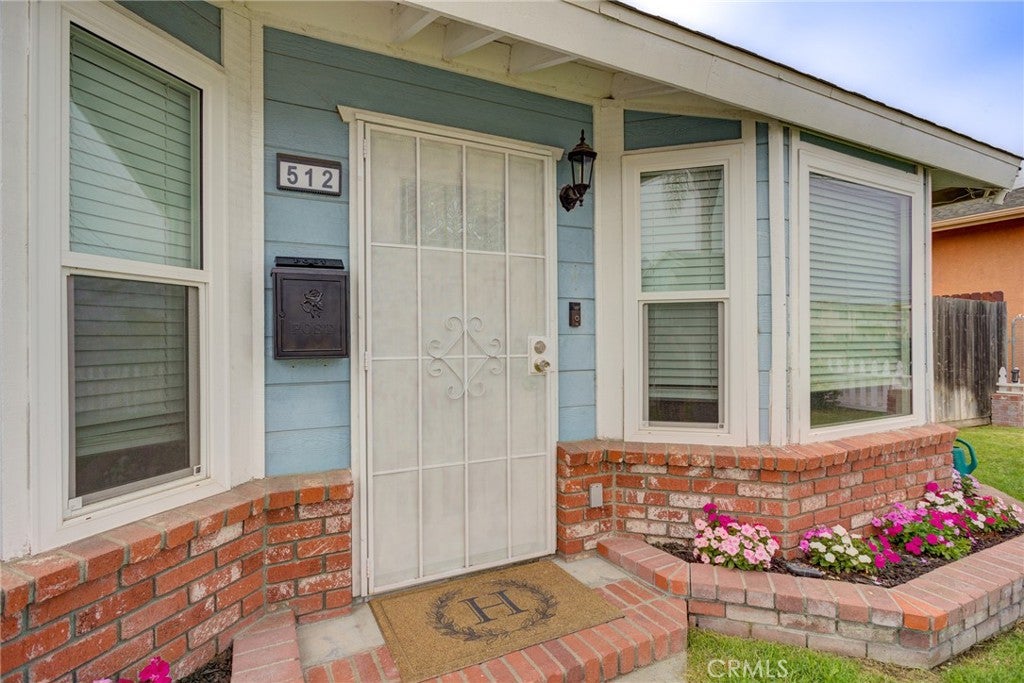 512 S Elm