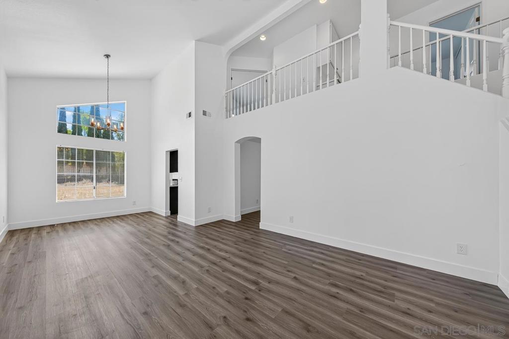7125 Penera Court