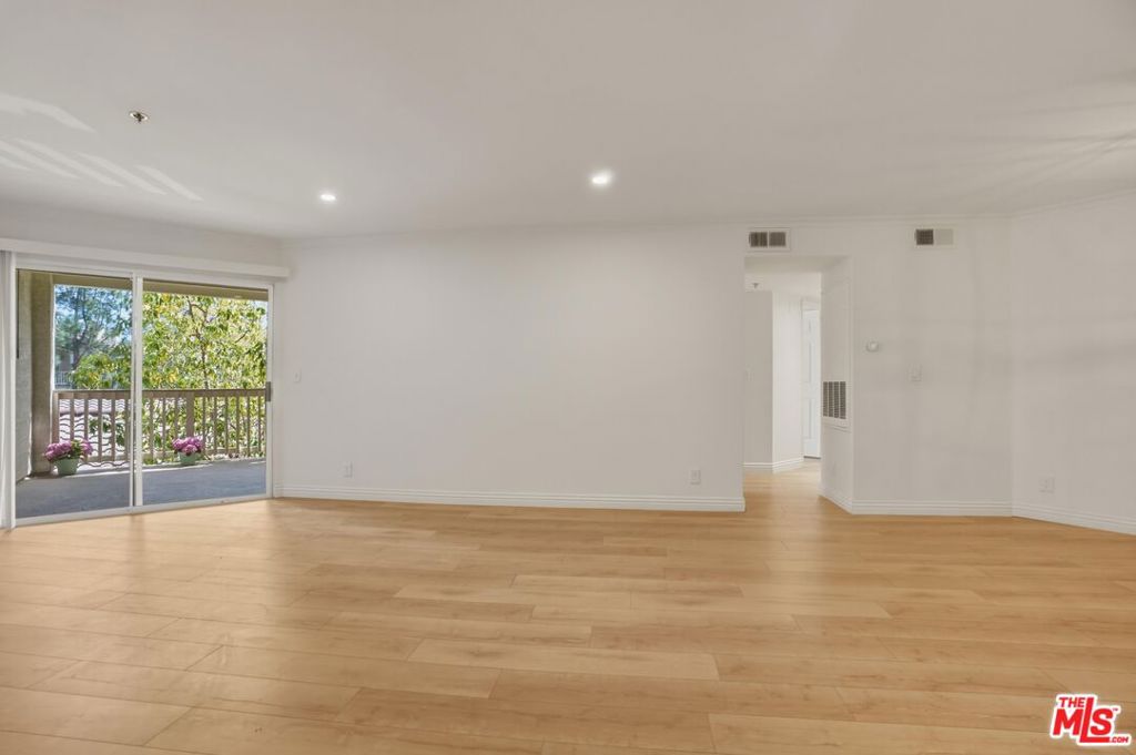 675 Oak Run Trail TL301