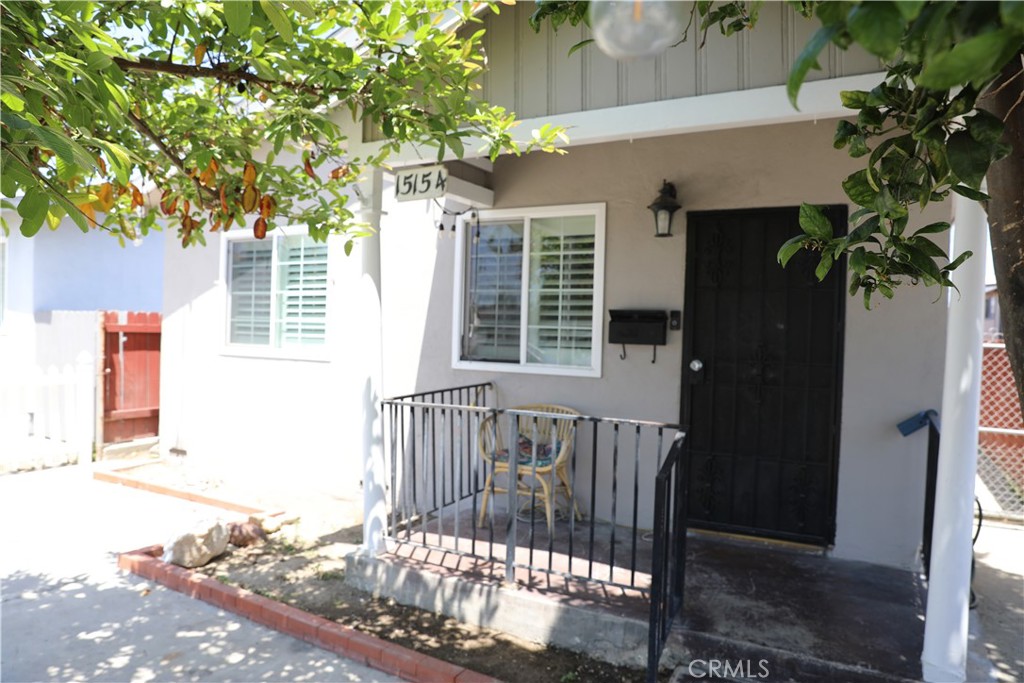 Beautifully Renovated 4-Bedroom Home with Fruit Trees & Modern Finishes – Move-In Ready!
Welcome to 15154 Oliva Ave – a beautifully renovated single-story 4-bedroom, 2-bath home designed with care and attention to detail. This move-move-in property offers updated style, smart functionality, and a low-maintenance lifestyle in a convenient location in Paramount making it a perfect choice for homeowners seeking comfort, convenience, and style.
Step inside to find a bright, open layout home.
The heart of the home is the modernized kitchen featuring quartz countertops, new cabinetry, and a built-in water softener system. Perfect for home chefs, everyday living and entertaining alike. An ideal space for cooking, gathering, and creating memories.
The spacious cul-de-sac home had both bathrooms tastefully remodeled with modern tile and finishes. The 4 bedrooms and family room provide space for family, guests, or a home office.
Additional Features Include:
Wood plantation shutters in most of the house and newer double-pane windows throughout for energy efficiency and timeless charm
Central heating and air conditioning for year-round comfort
Updated laminate flooring in the living room, kitchen, and hallway
Dedicated laundry area in a versatile family room with washer & gas dryer
Recently painted inside and out
Extensive cemented front and back yard for low-maintenance and outdoor enjoyment
Nearby access to a peaceful greenbelt walkway
The front yard boasts a guava tree and seedless tangerine tree, while the backyard features a flourishing lemon tree – perfect for homegrown refreshments year-round adding color, shade, and fresh fruit to your daily life.
Conveniently located near major freeways (105, 91, 605 & 710), shopping, and schools – this home combines comfort, location, and lasting value.
Don’t miss your chance to own this move-in ready gem – schedule your showing today!