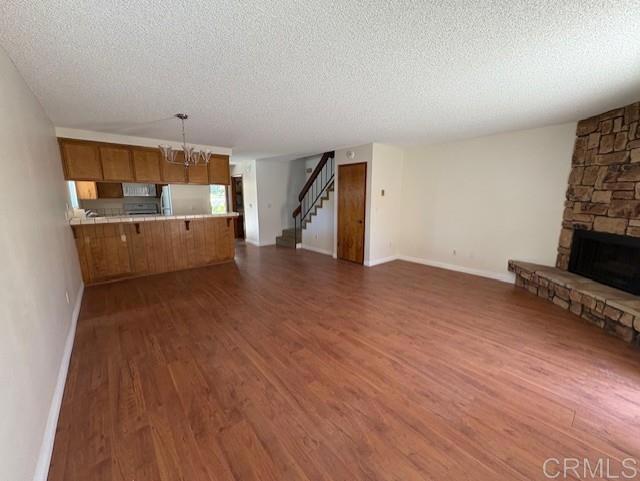 3 bed 2.5 condo right next to the schools in Coronado. Clean complex. Unit has 2 parking spaces in the alley. Storage closet. Patio area off living room. Fireplace is Non operable but can be reinstated if needed. Unit comes with washer and dryer but is not under warranty. Tenants pays for SDGE only. HOA covers trash and water. No animals are allowed.