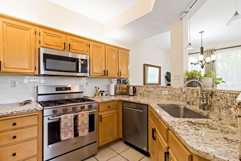 1086 Niguel Lane