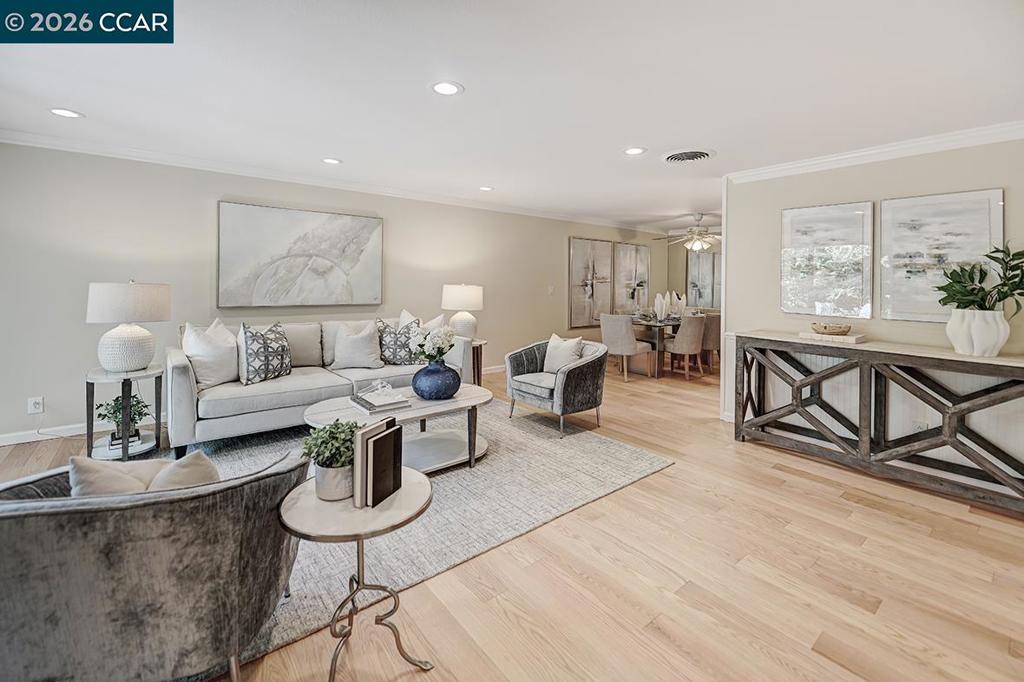 2161 Ptarmigan Dr 1