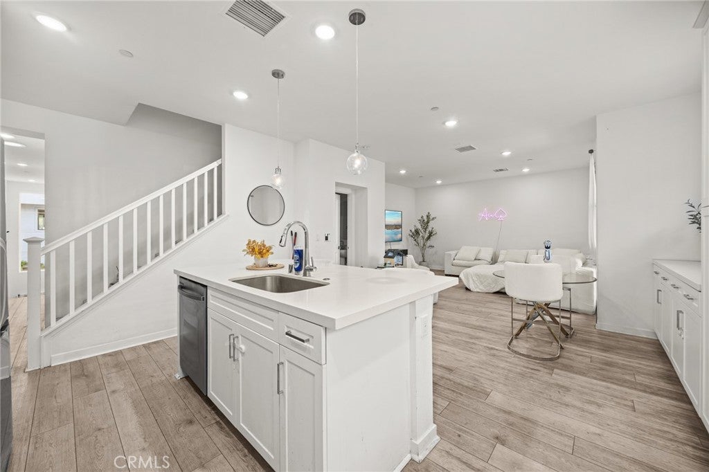4096 E Luna Paseo 45