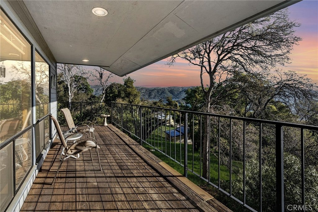 2495 Eastlake Drive