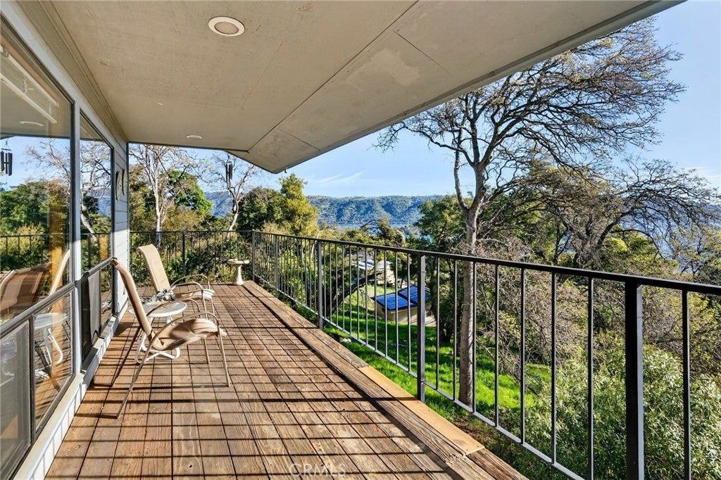 2495 Eastlake Drive