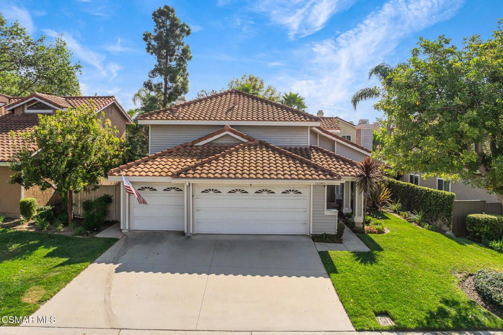 Photo of 12202 Willow Hill Drive, Moorpark, CA 93021 (MLS # 226001454)