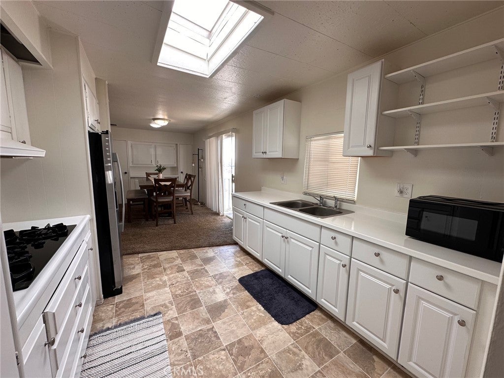 251 S Colorado River Road 47
