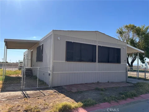 MLS: SW26132845