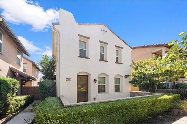 6919 IVY DR, CHINO, CA 91710 - Image 2e65be17585c72e708cfba6dfbf79aad/2553072797