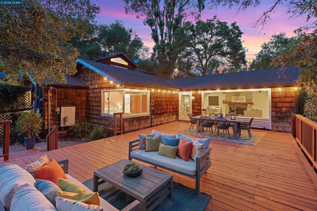 799 Moraga Rd