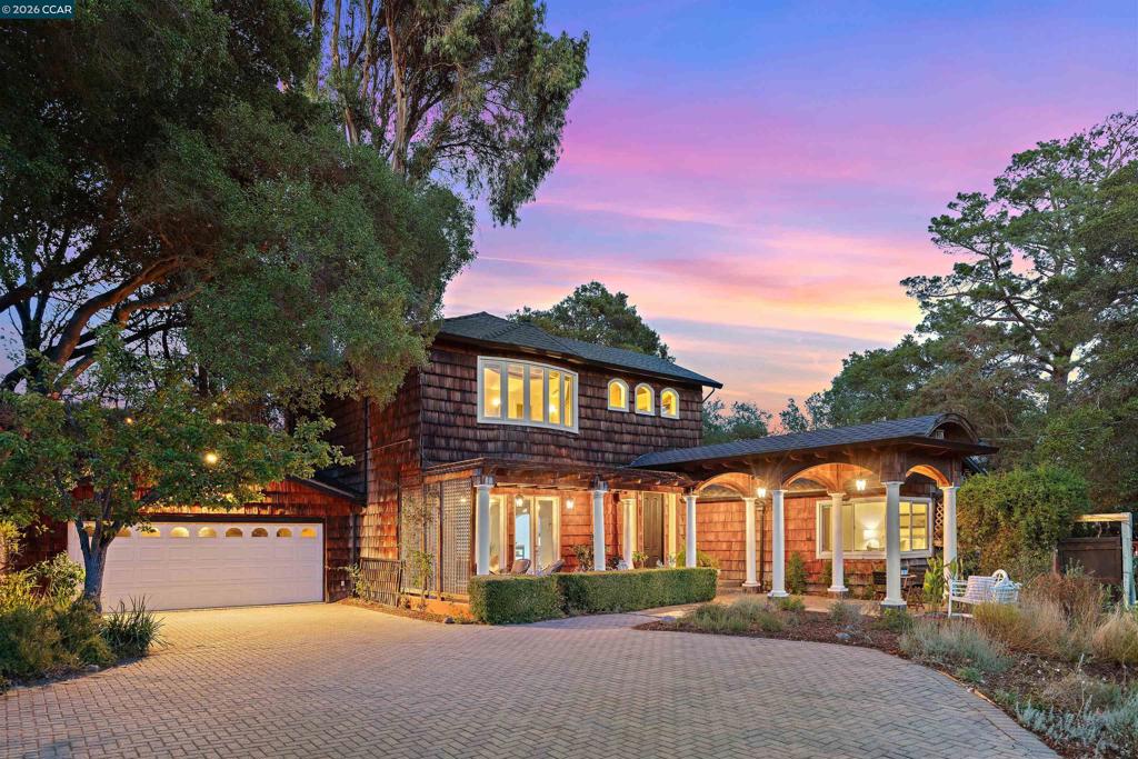 799 Moraga Rd Rd