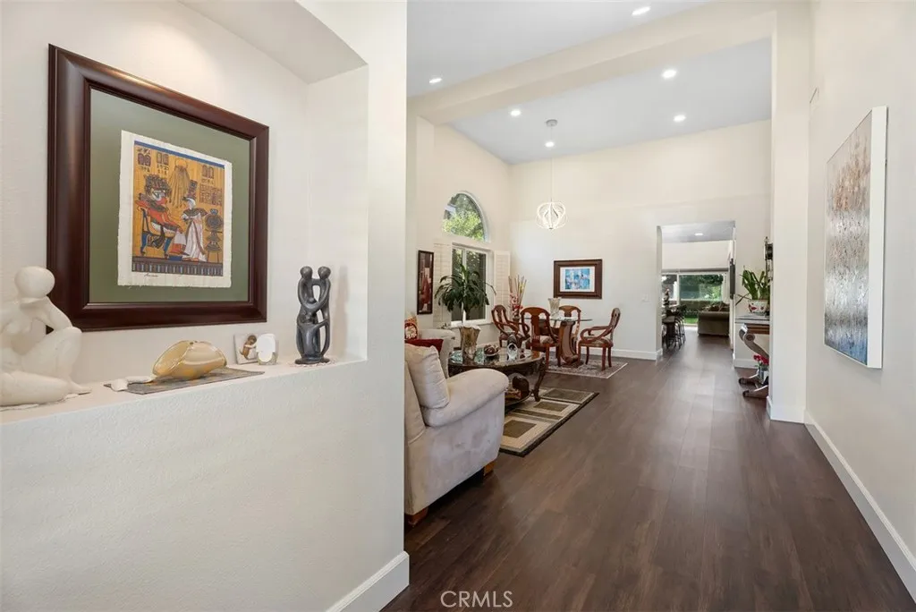 Laguna Niguel, California 92677, United States, 3 Bedrooms Bedrooms, ,2 BathroomsBathrooms,Residential,Active,238213