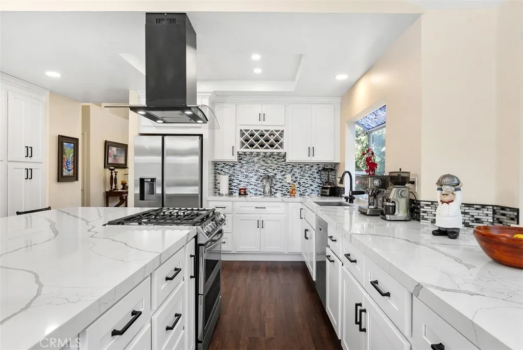 Laguna Niguel, California 92677, United States, 3 Bedrooms Bedrooms, ,2 BathroomsBathrooms,Residential,Active,238213