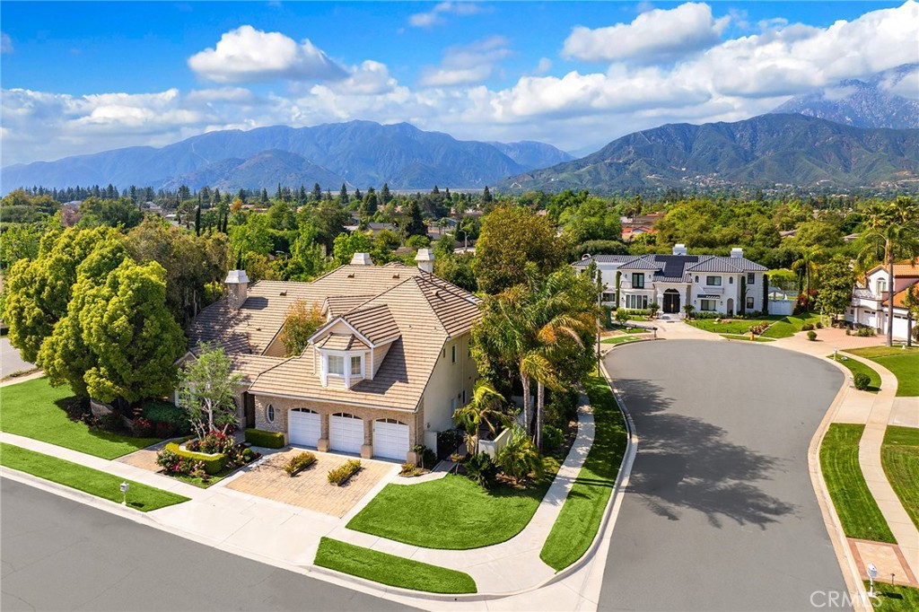 779 Coral Tree Way
