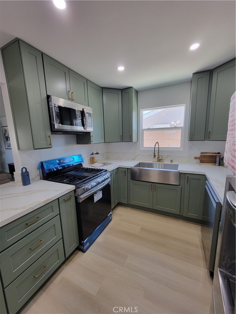 6526 Corinne Circle