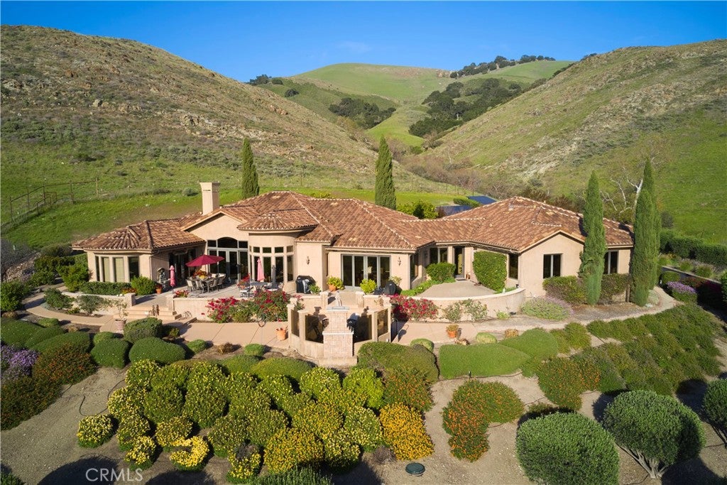 5475 Mira Estrella Court
