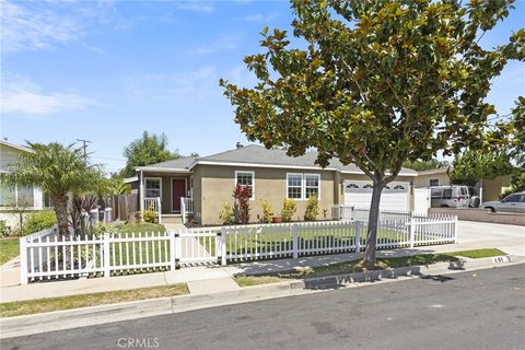 Photo of 601 Cherry Street, Brea, CA 92821 (MLS # PW26119597)