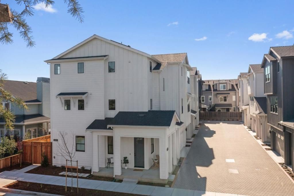 Photo of 56 Sunnyside Avenue, Campbell, CA 95008 (MLS # ML82043605)