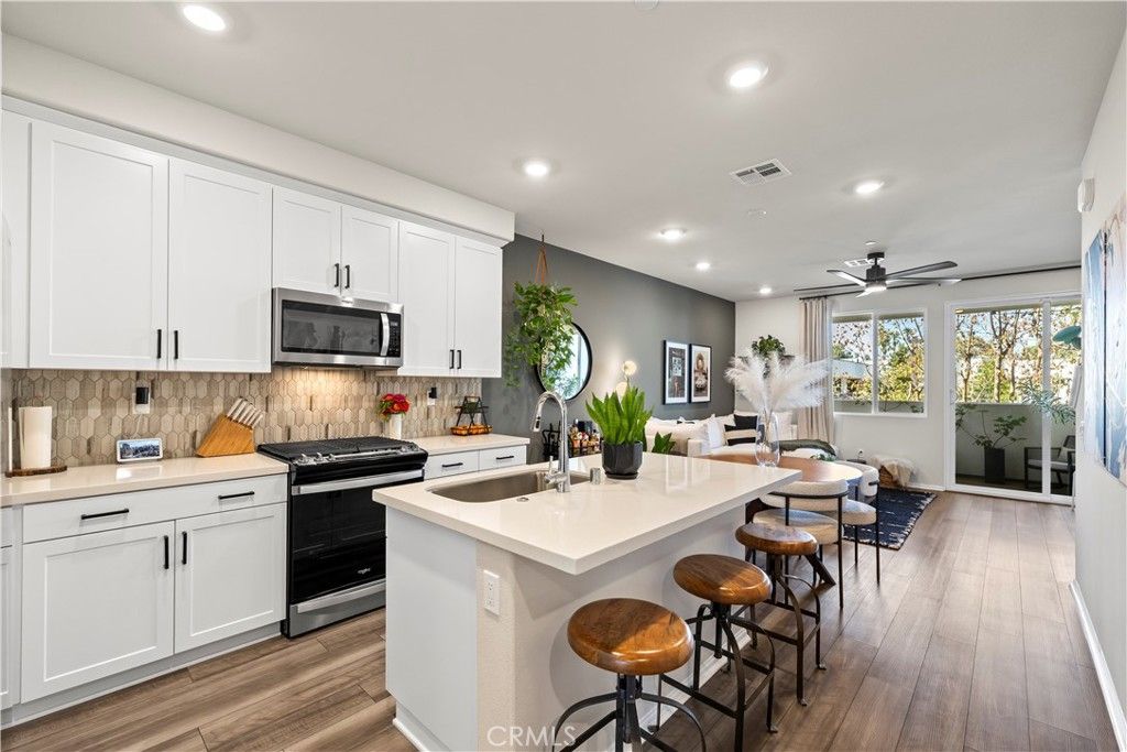 Photo of 1752 Cayton Loop, West Covina, CA 91790 (MLS # CV25231833)